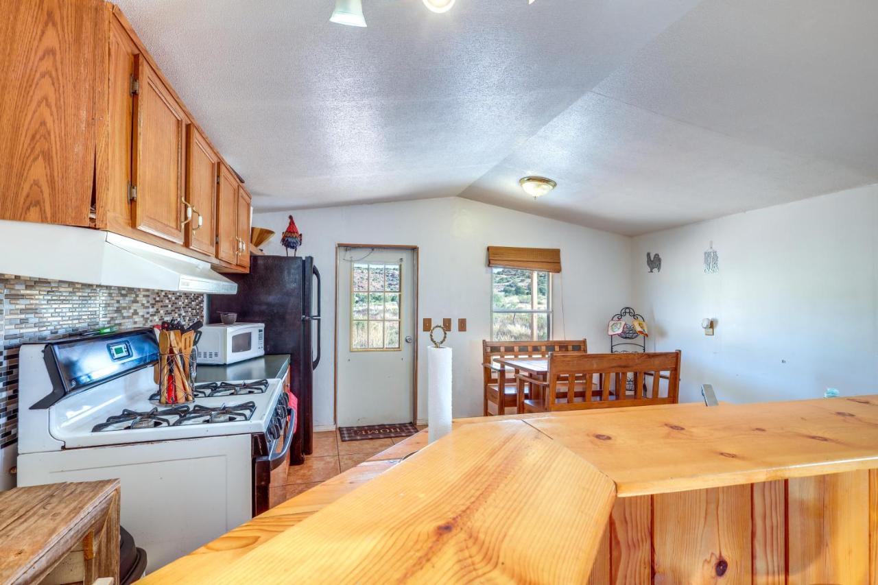 Charming Santa Rosa Home With Mountain Views And Porch Bagian luar foto