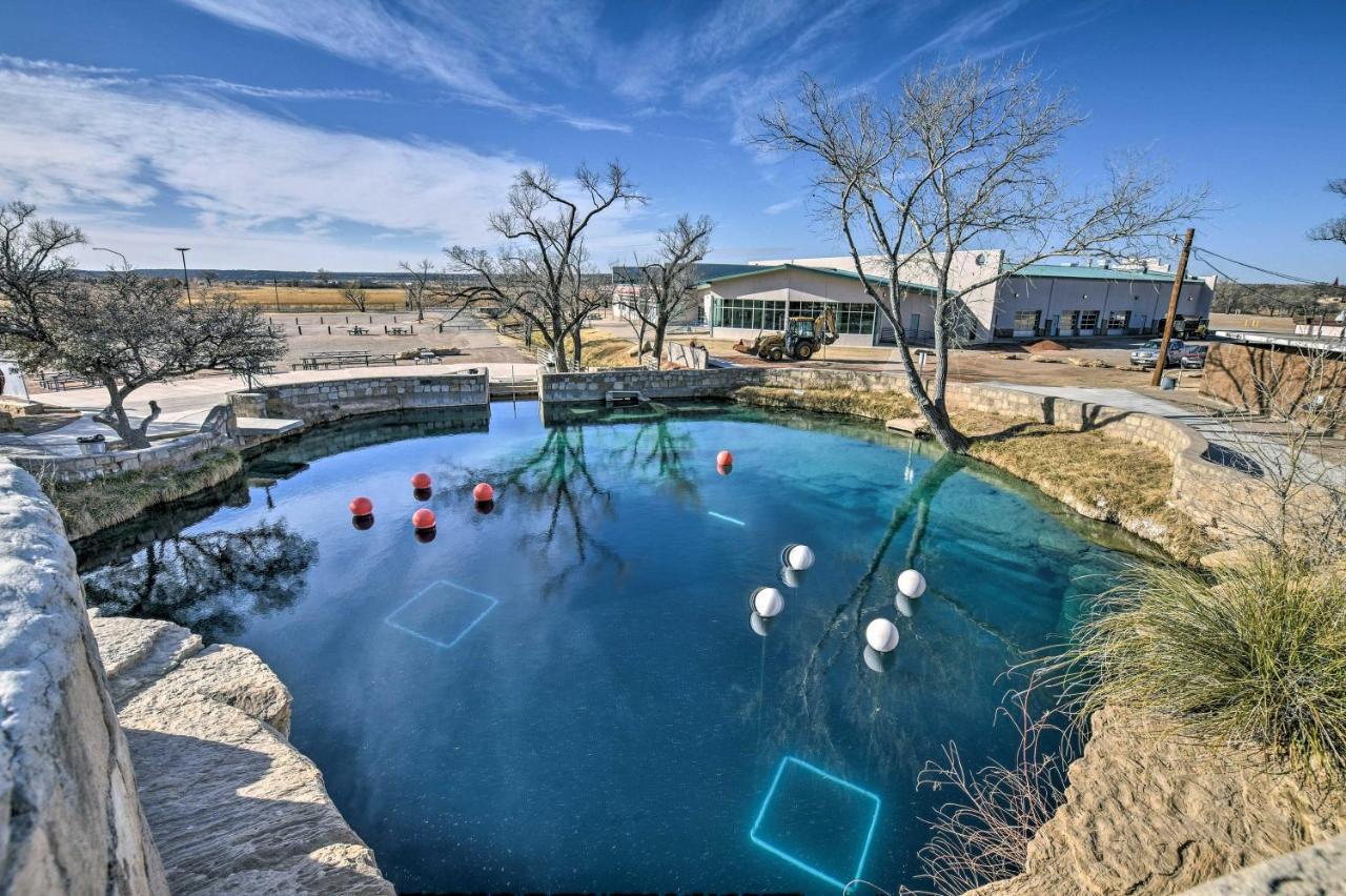 Charming Santa Rosa Home With Mountain Views And Porch Bagian luar foto